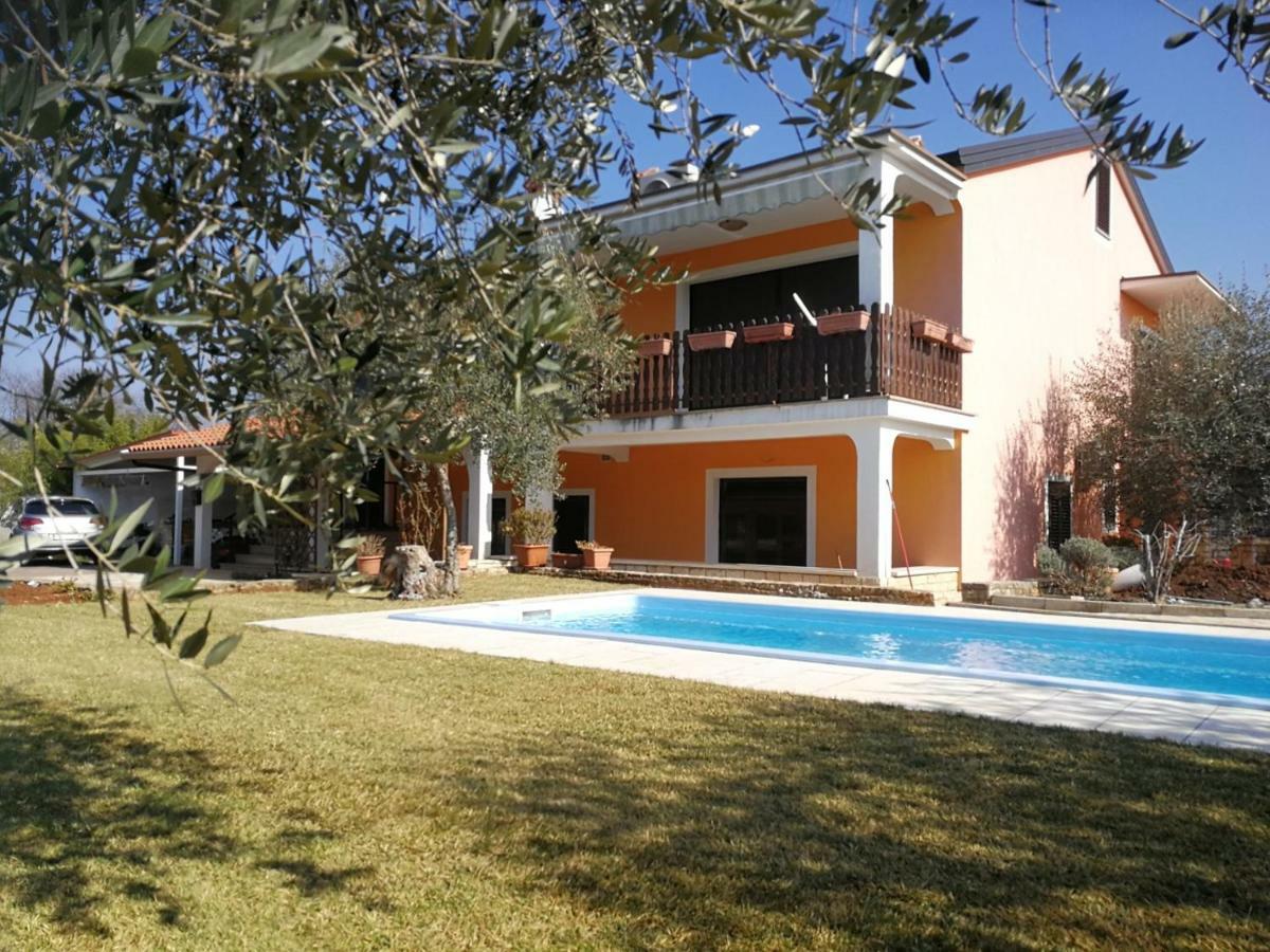 Apartments Majda Ουμάγκ Εξωτερικό φωτογραφία