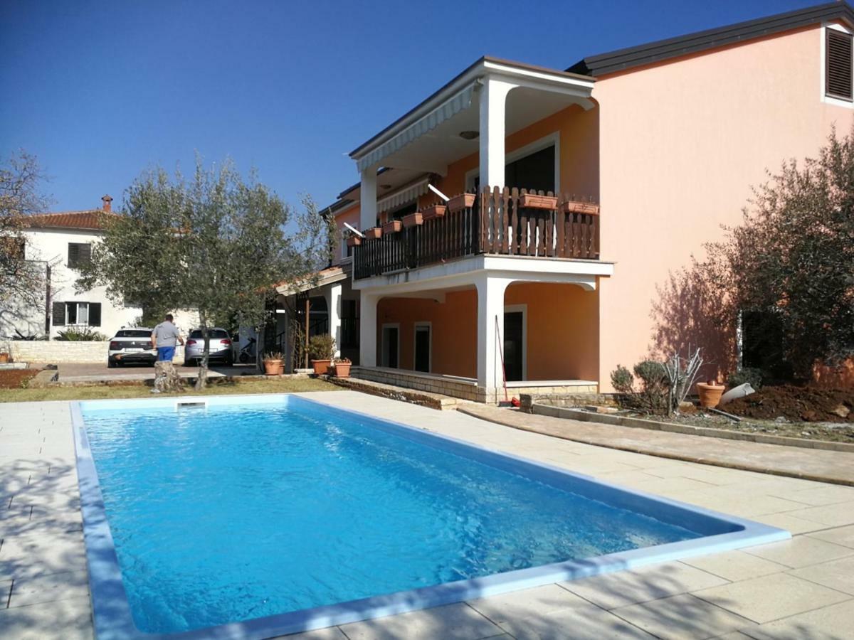 Apartments Majda Ουμάγκ Εξωτερικό φωτογραφία